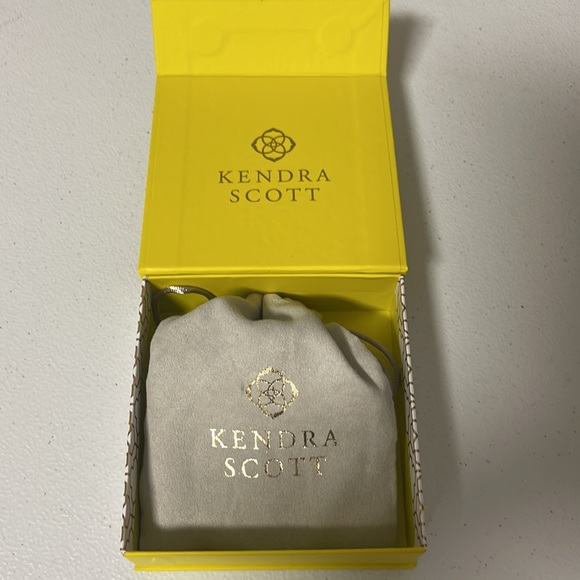 Kendra Scott Jewelry | Kendra Scott Cuff Bracelet.  Gold    Edie Style    New - Picture 6 of 7